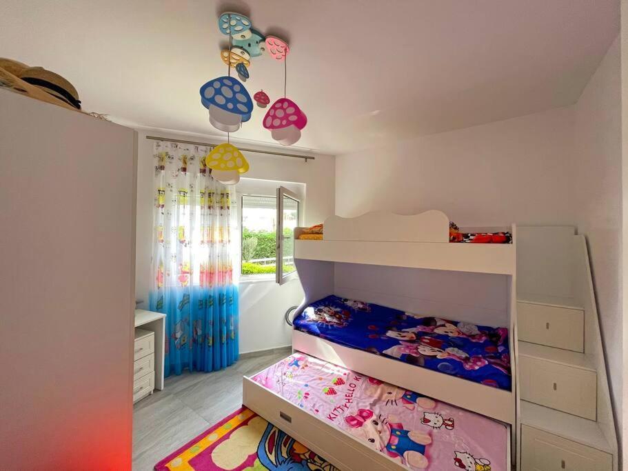 Blue Garden Villa, Gjiri I Lalezit Villa *
